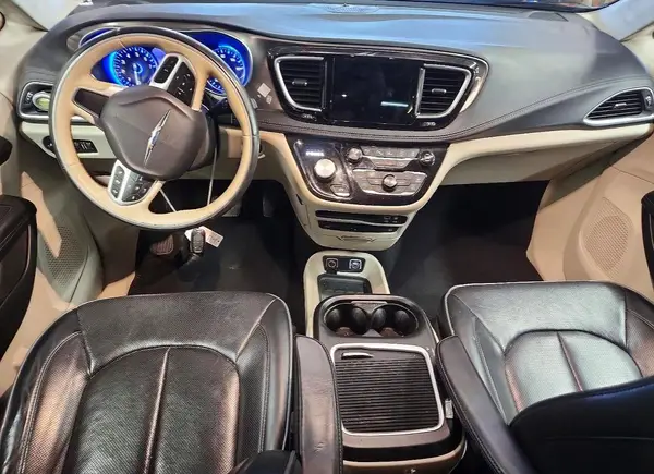 2C4RC1GG1JR105855 2018 CHRYSLER PACIFICA - Image 8