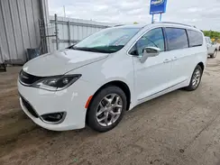 2C4RC1GG1JR226241 2018 CHRYSLER PACIFICA