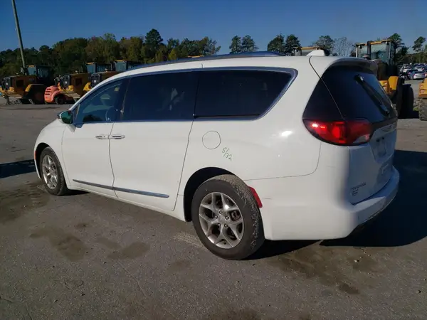 2C4RC1GG1JR233058 2018 CHRYSLER PACIFICA - Image 2