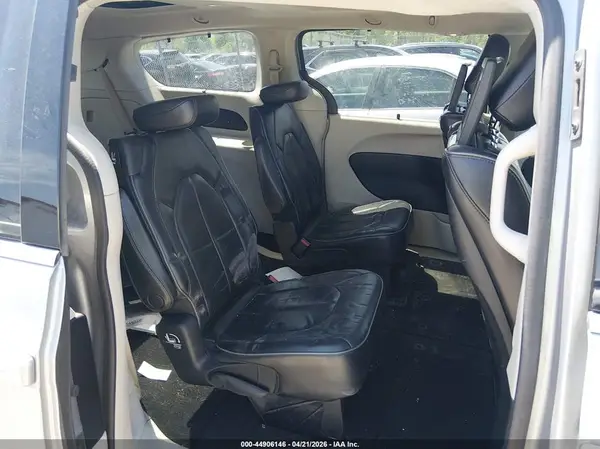 2C4RC1GG1JR251978 2018 CHRYSLER PACIFICA - Image 8