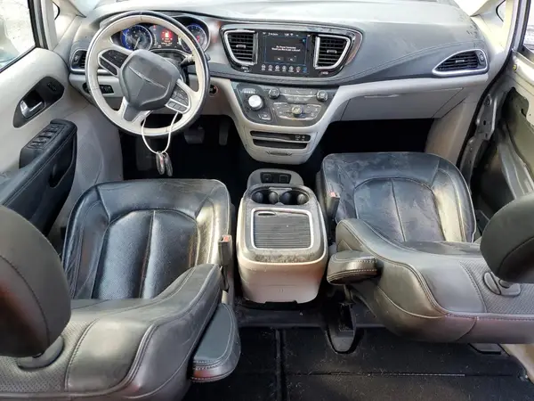 2C4RC1GG1JR273902 2018 CHRYSLER PACIFICA - Image 8