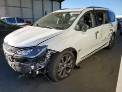2C4RC1GG1JR276136 2018 CHRYSLER PACIFICA