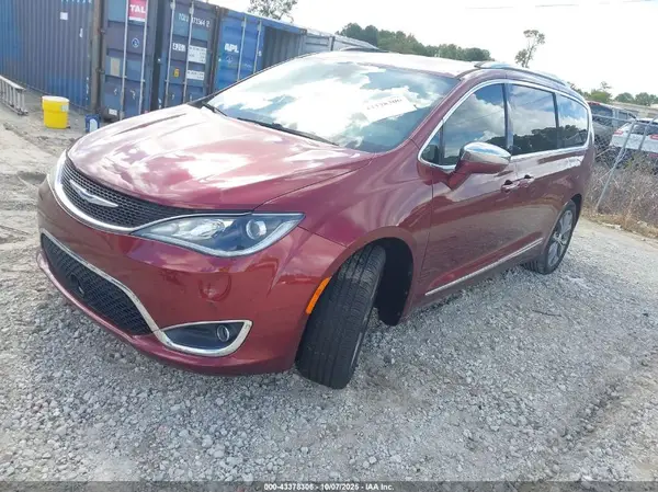 2C4RC1GG1JR338392 2018 CHRYSLER PACIFICA - Image 2