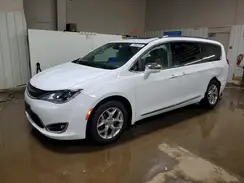 2C4RC1GG1KR551733 2019 CHRYSLER PACIFICA
