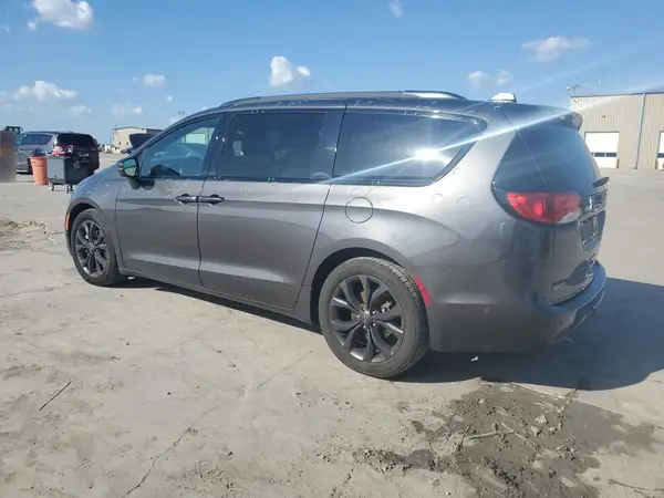 2C4RC1GG1KR569455 2019 CHRYSLER PACIFICA - Image 2