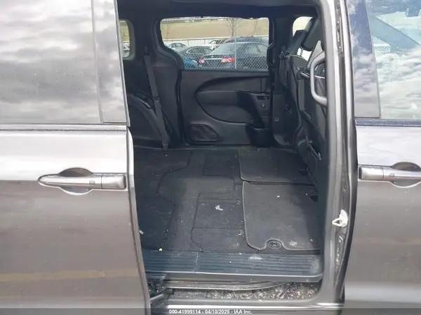 2C4RC1GG1KR575062 2019 CHRYSLER PACIFICA - Image 8