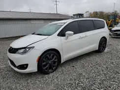2C4RC1GG1KR597708 2019 CHRYSLER PACIFICA