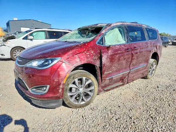 2C4RC1GG1KR613857 2019 CHRYSLER PACIFICA - Image 1