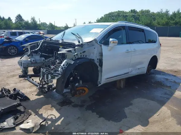 2C4RC1GG1KR686193 2019 CHRYSLER PACIFICA - Image 2