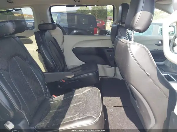 2C4RC1GG1KR686193 2019 CHRYSLER PACIFICA - Image 8