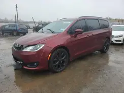 2C4RC1GG1KR698571 2019 CHRYSLER PACIFICA