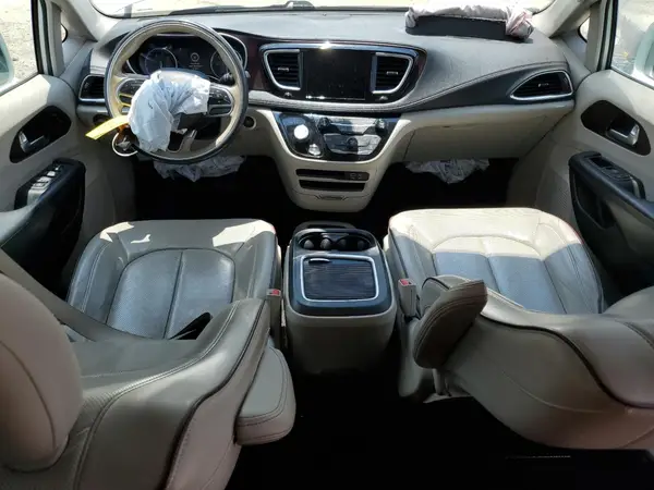 2C4RC1GG1KR704868 2019 CHRYSLER PACIFICA - Image 8