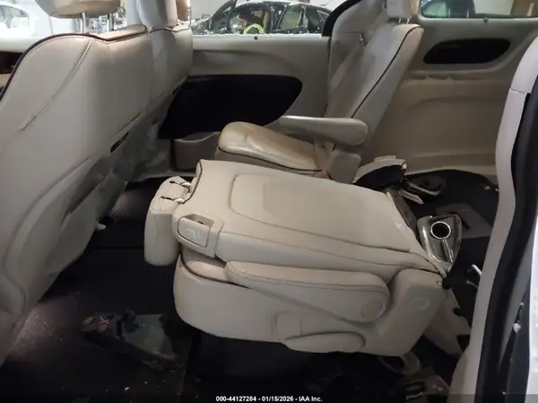 2C4RC1GG1LR127440 2020 CHRYSLER PACIFICA - Image 8