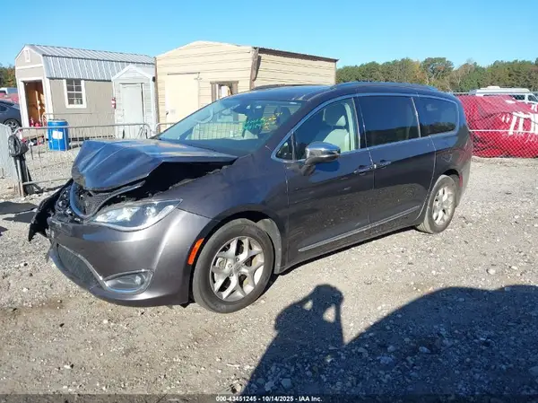 2C4RC1GG1LR144271 2020 CHRYSLER PACIFICA - Image 2