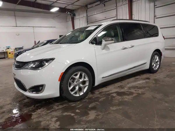 2C4RC1GG1LR285891 2020 CHRYSLER PACIFICA - Image 2
