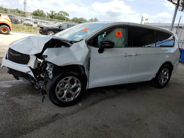 2C4RC1GG1RR128743 2024 CHRYSLER PACIFICA - Image 1
