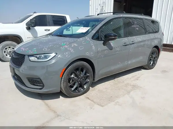 2C4RC1GG1SR513001 2025 CHRYSLER PACIFICA - Image 2