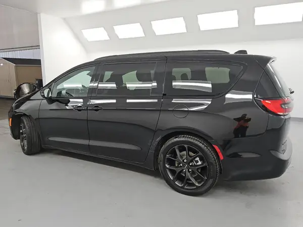2C4RC1GG1SR529330 2025 CHRYSLER PACIFICA - Image 2