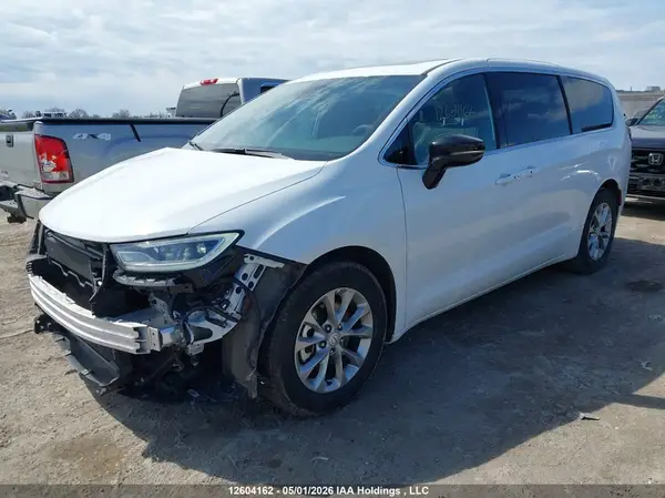 2C4RC1GG1TR213654 2026 CHRYSLER PACIFICA - Image 2