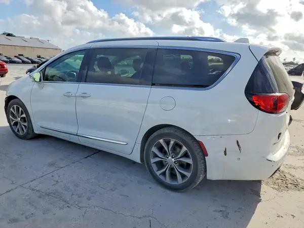 2C4RC1GG2HR506762 2017 CHRYSLER PACIFICA - Image 2