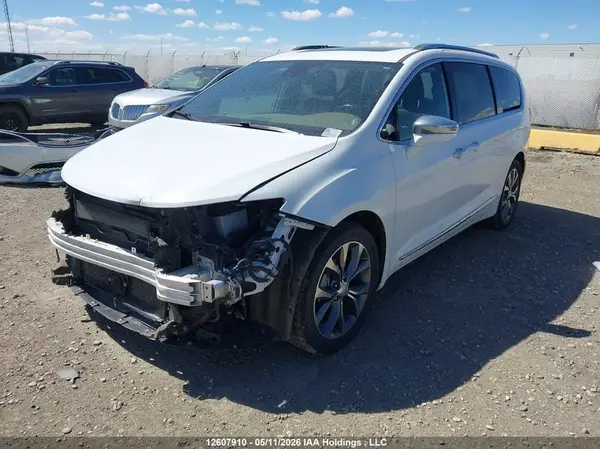 2C4RC1GG2HR525988 2017 CHRYSLER PACIFICA - Image 2