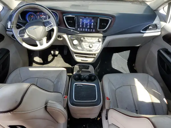 2C4RC1GG2HR527885 2017 CHRYSLER PACIFICA - Image 8
