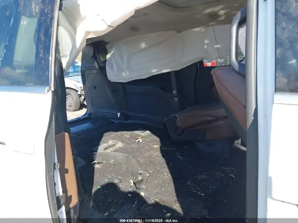 2C4RC1GG2HR528020 2017 CHRYSLER PACIFICA - Image 8
