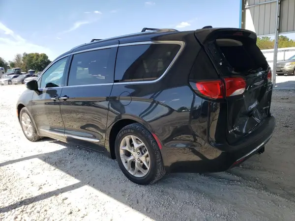 2C4RC1GG2HR533606 2017 CHRYSLER PACIFICA - Image 2