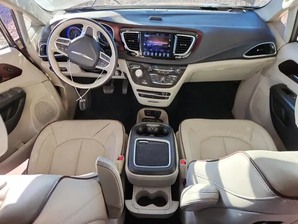 2C4RC1GG2HR537560 2017 CHRYSLER PACIFICA - Image 8
