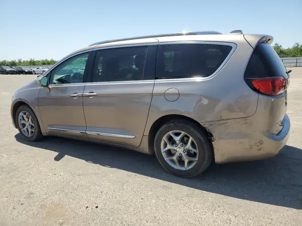 2C4RC1GG2HR560322 2017 CHRYSLER PACIFICA - Image 2