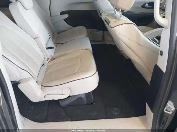 2C4RC1GG2HR570168 2017 CHRYSLER PACIFICA - Image 8