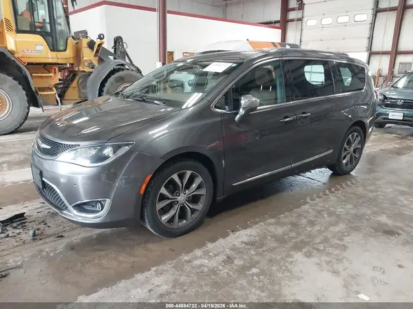 2C4RC1GG2HR655981 2017 CHRYSLER PACIFICA - Image 2