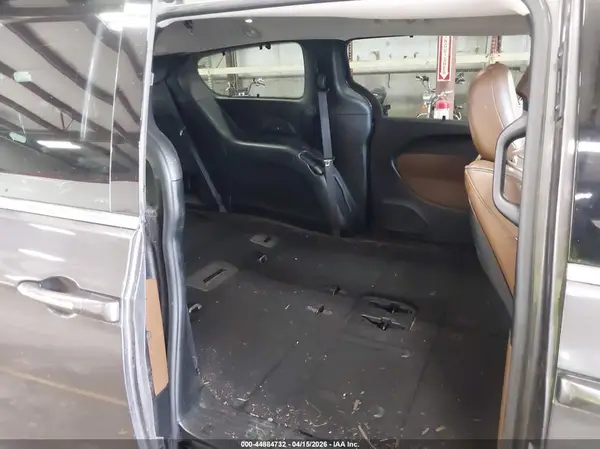 2C4RC1GG2HR655981 2017 CHRYSLER PACIFICA - Image 8