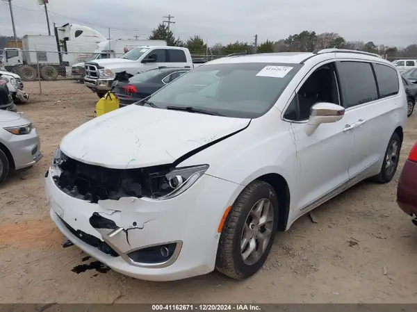 2C4RC1GG2HR704936 2017 CHRYSLER PACIFICA - Image 2