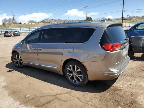 2C4RC1GG2HR727536 2017 CHRYSLER PACIFICA - Image 2