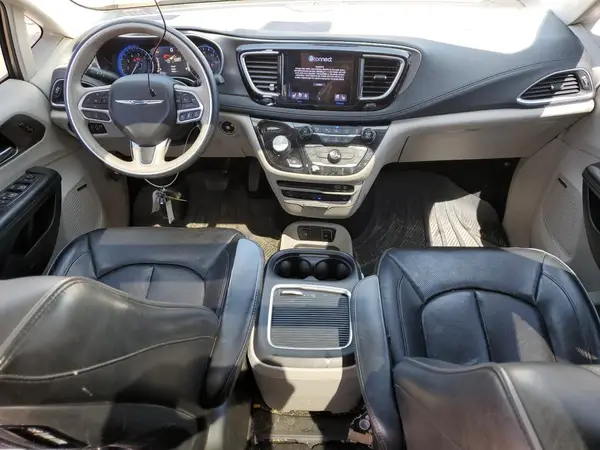 2C4RC1GG2HR727536 2017 CHRYSLER PACIFICA - Image 8