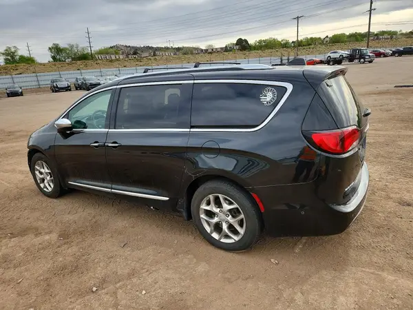 2C4RC1GG2HR771746 2017 CHRYSLER PACIFICA - Image 2