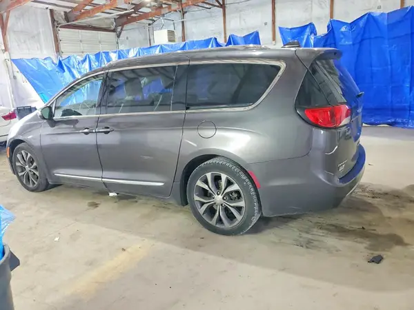2C4RC1GG2HR787963 2017 CHRYSLER PACIFICA - Image 2
