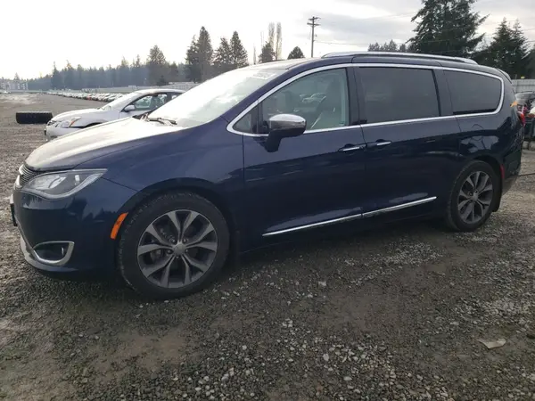 2C4RC1GG2HR810738 2017 CHRYSLER PACIFICA - Image 1