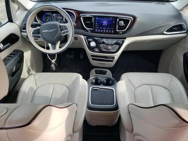 2C4RC1GG2HR810738 2017 CHRYSLER PACIFICA - Image 8