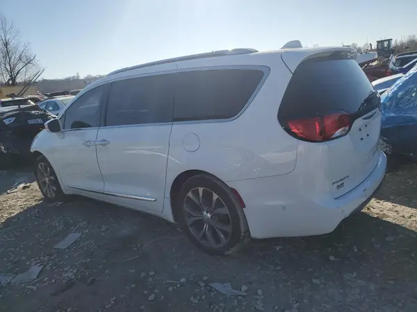 2C4RC1GG2HR812313 2017 CHRYSLER PACIFICA - Image 2