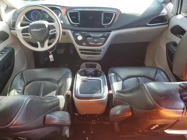 2C4RC1GG2HR812313 2017 CHRYSLER PACIFICA - Image 8