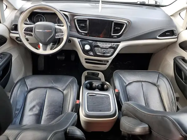 2C4RC1GG2HR841360 2017 CHRYSLER PACIFICA - Image 8