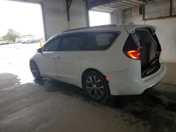 2C4RC1GG2JR100423 2018 CHRYSLER PACIFICA - Image 2