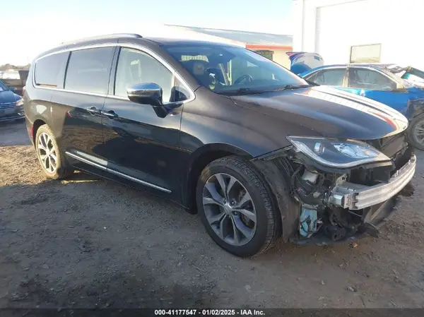 2C4RC1GG2JR100583 2018 CHRYSLER PACIFICA - Image 1