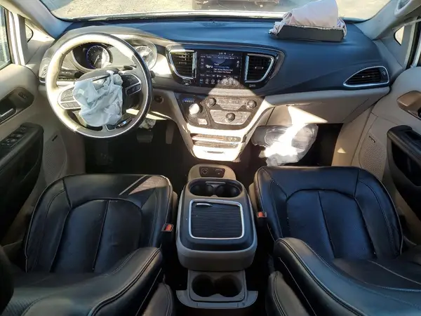 2C4RC1GG2JR103497 2018 CHRYSLER PACIFICA - Image 8