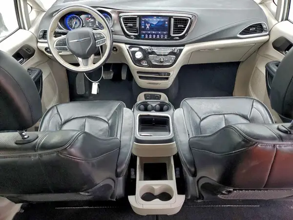 2C4RC1GG2JR170908 2018 CHRYSLER PACIFICA - Image 8