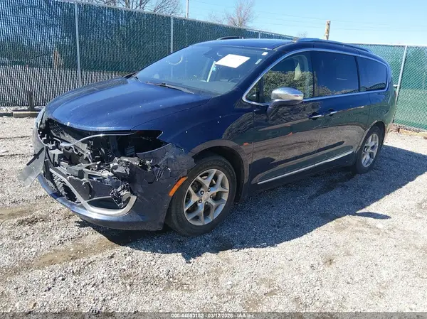 2C4RC1GG2JR185330 2018 CHRYSLER PACIFICA - Image 2