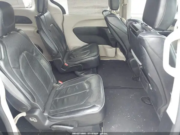 2C4RC1GG2JR186882 2018 CHRYSLER PACIFICA - Image 8