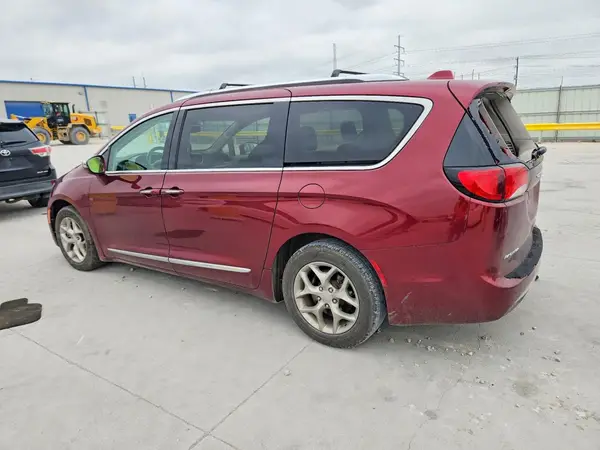 2C4RC1GG2JR272161 2018 CHRYSLER PACIFICA - Image 2
